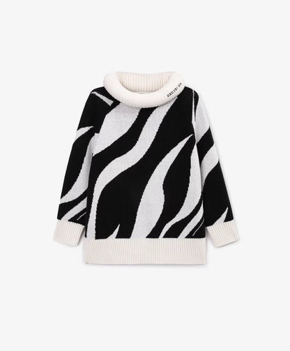 Gulliver Black & White Knitted Sweater with Oversized Collar