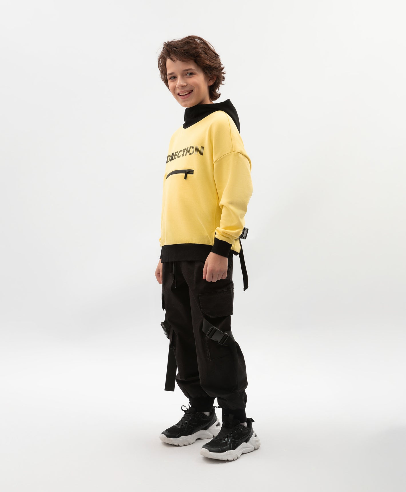 Gulliver Black jogger pants for boys with a print and cargo pockets