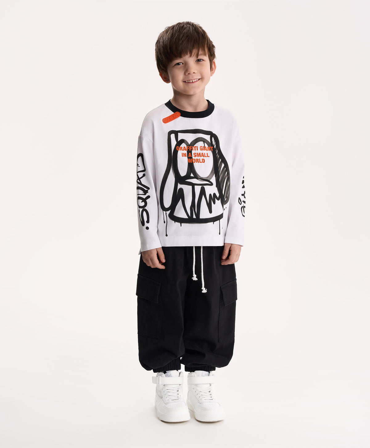 Gulliver Black Cotton Cargo Jogger Pants for Boy Mini-Writer